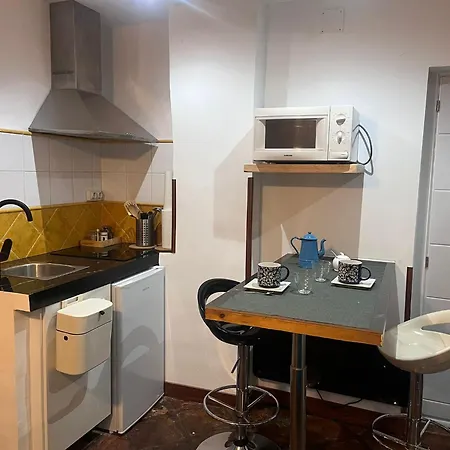 La Cerra -tiny-house * Mijares (Castile and Leon)